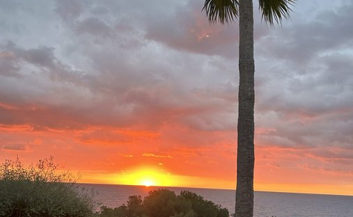 Villa in Le Dramont-Agay-Anthéor-Le Trayas, Saint-Raphaël, France 1