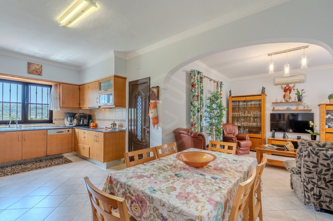 House in Loule (Sao Clemente), Algarve, Portugal 1 - 17363952
