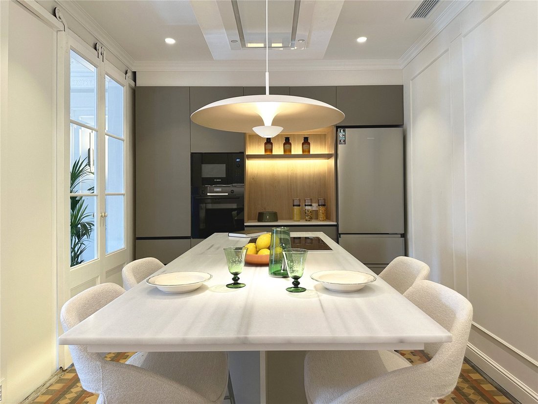 Wohnung in Eixample, Barcelona, Spanien 5 - 17357797