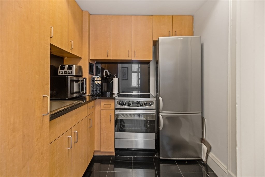 Condo in Boston, Massachusetts, United States 5 - 17360808