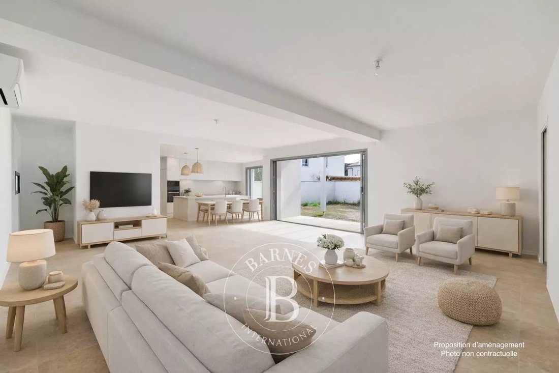 House in Anglet, Nouvelle-Aquitaine, France 2 - 15965830