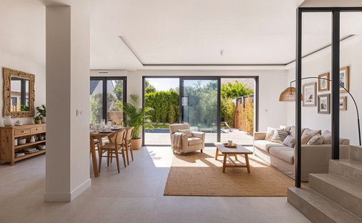 House in Ouest, Croissy-sur-Seine, France 1