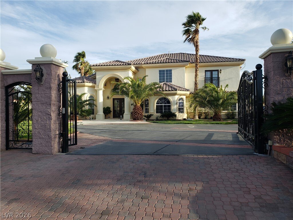 House in Las Vegas, Nevada, United States 2 - 17365475