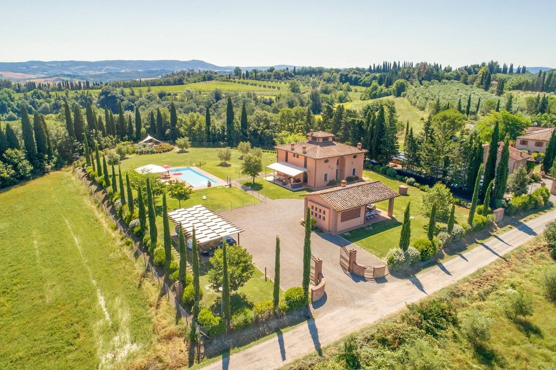 Villa en Peccioli, Toscana, Italia 1 - 17362227