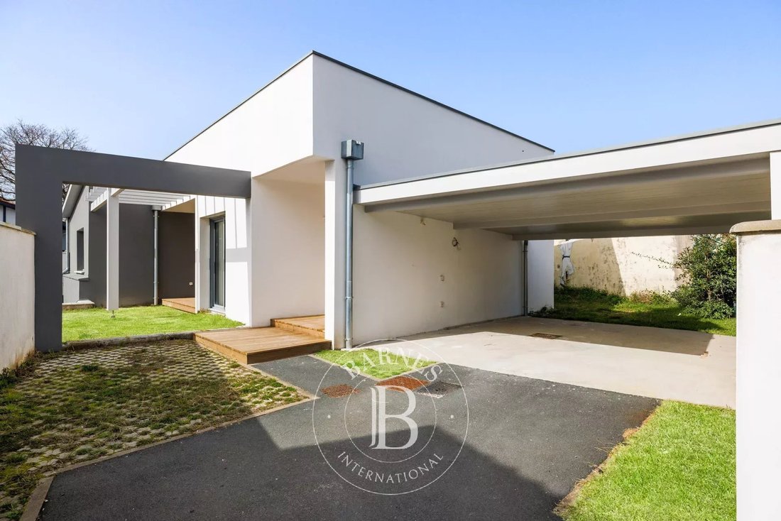 House in Anglet, Nouvelle-Aquitaine, France 3 - 15965830