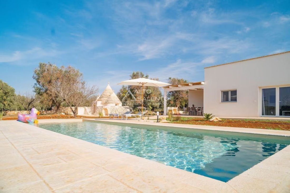 Villa in Ludovico Street - Corso Umberto I - Vittorio Emanuele Street, Ostuni, Apulia 1 - 17359308