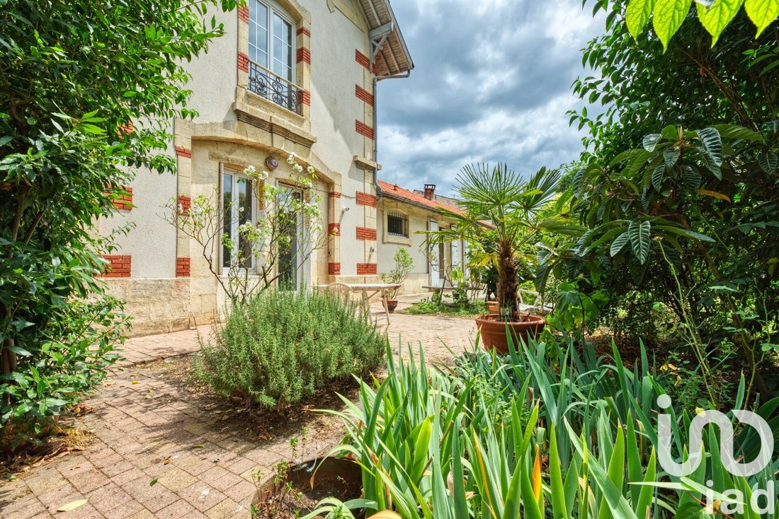 House in Zone Industrielle Quatre Pavillons-La Gardette, Lormont, France 1 - 17361768