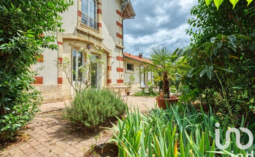 House in Zone Industrielle Quatre Pavillons-La Gardette, Lormont, France 1