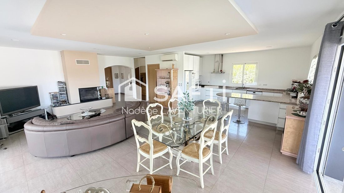 House in Bastelicaccia, Corsica, France 4 - 17366026