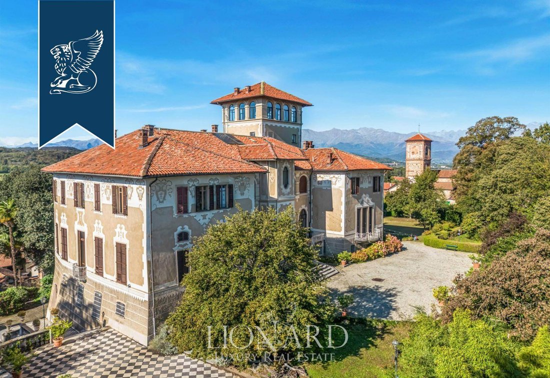 Castle in Mercenasco, Piedmont, Italy 1 - 17361925
