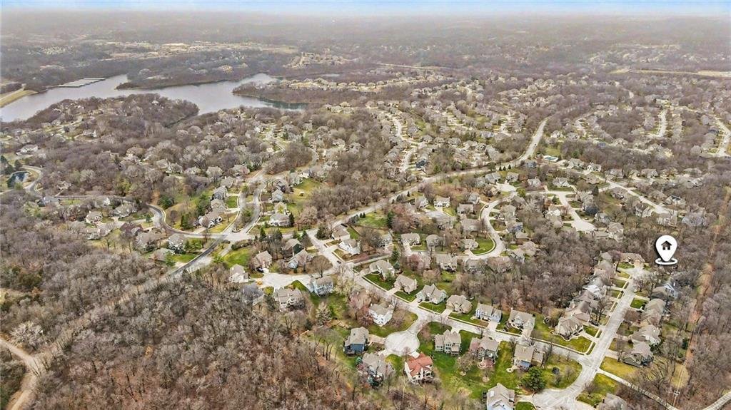 House in Parkville, Missouri, United States 2 - 17357911
