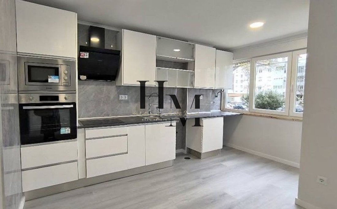 Apartment in Oeiras e Sao Juliao da Barra, Paco de Arcos e Caxias, Lisbon, Portugal 4 - 17368072