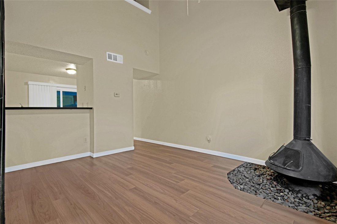 Austin, Texas, United States 4 - 17360613