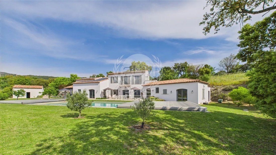 House in Le Plan-de-la-Tour, Provence-Alpes-Côte d'Azur, France 1 - 17361476