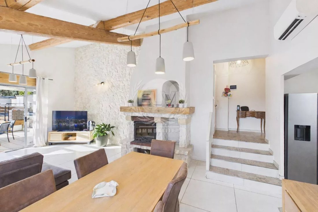 House in Le Plan-de-la-Tour, Provence-Alpes-Côte d'Azur, France 2 - 17357713