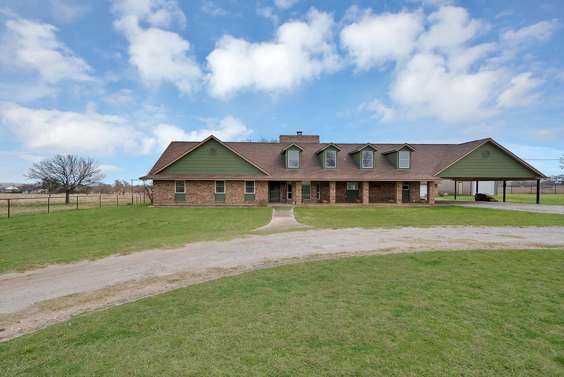 House in Aledo, Texas, United States 2 - 17361365