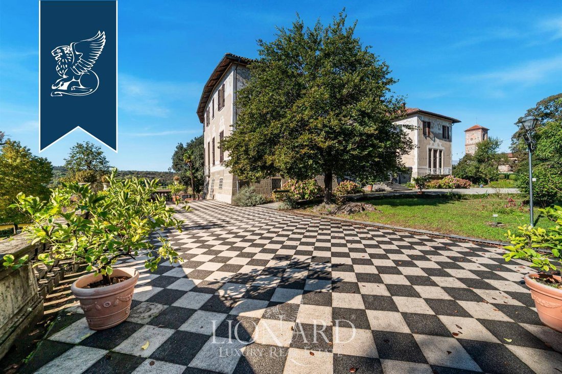 Castle in Mercenasco, Piedmont, Italy 4 - 17361925