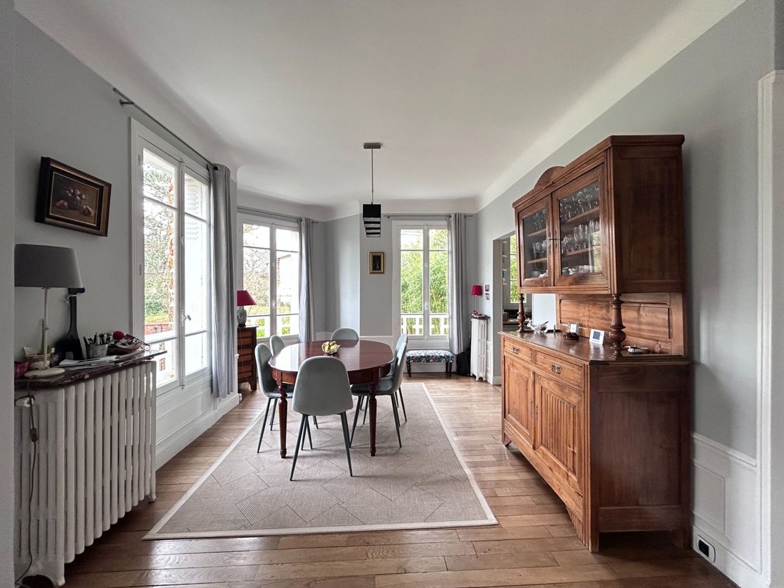 House in Le Vésinet, Ile-de-France, France 5 - 17357307