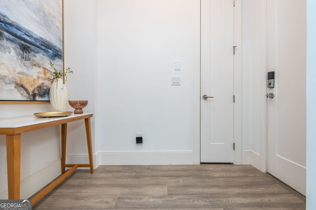 Condo in Atlanta, Georgia, United States 4 - 17360098