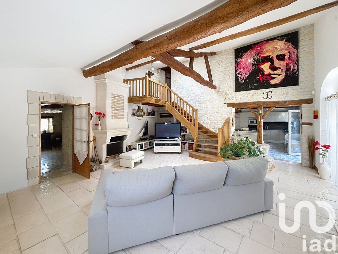 House in Saint-Medard-d'Aunis, Nouvelle-Aquitaine, France 2 - 17361452