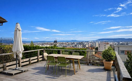 Casa en Clermont-Ferrand, Auvernia-Ródano-Alpes, Francia 1