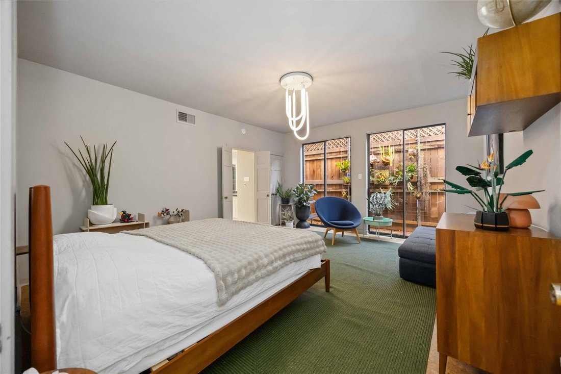 Townhouse in Houston, Texas, United States 5 - 17370777