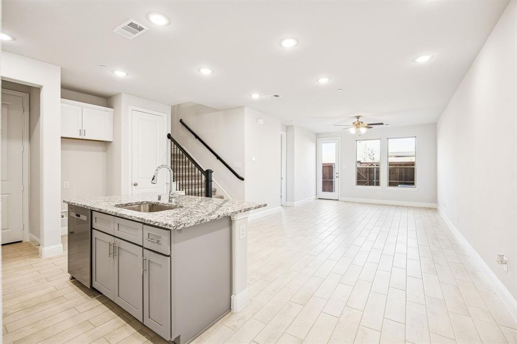 Townhouse in Plano, Texas, United States 4 - 17360862