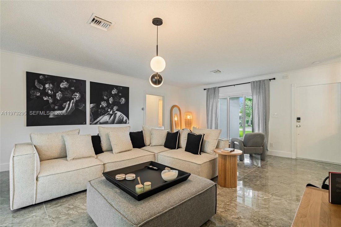 House in Oakland Park, Florida, United States 3 - 17309996