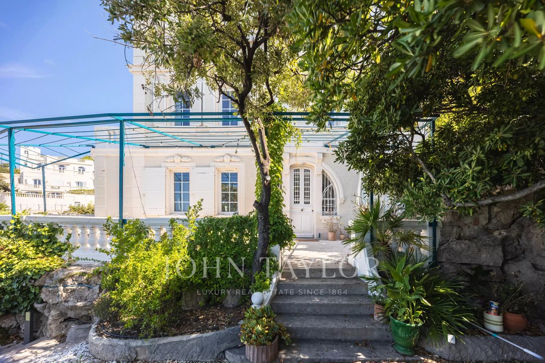 House in Le Roucas Blanc, 7e Arrondissement, Marseille 2 - 17351193