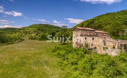 Country House in Grignan, Auvergne-Rhône-Alpes, France 1