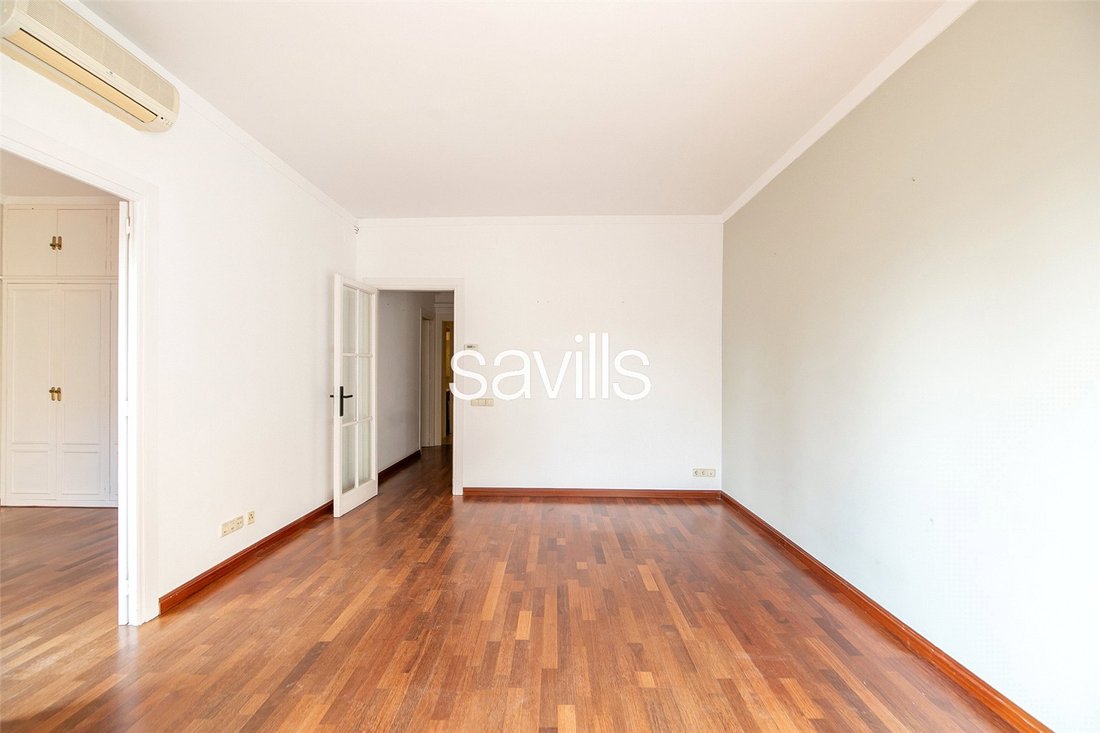 Appartamento in Eixample, Barcellona, Spagna 4 - 17357794