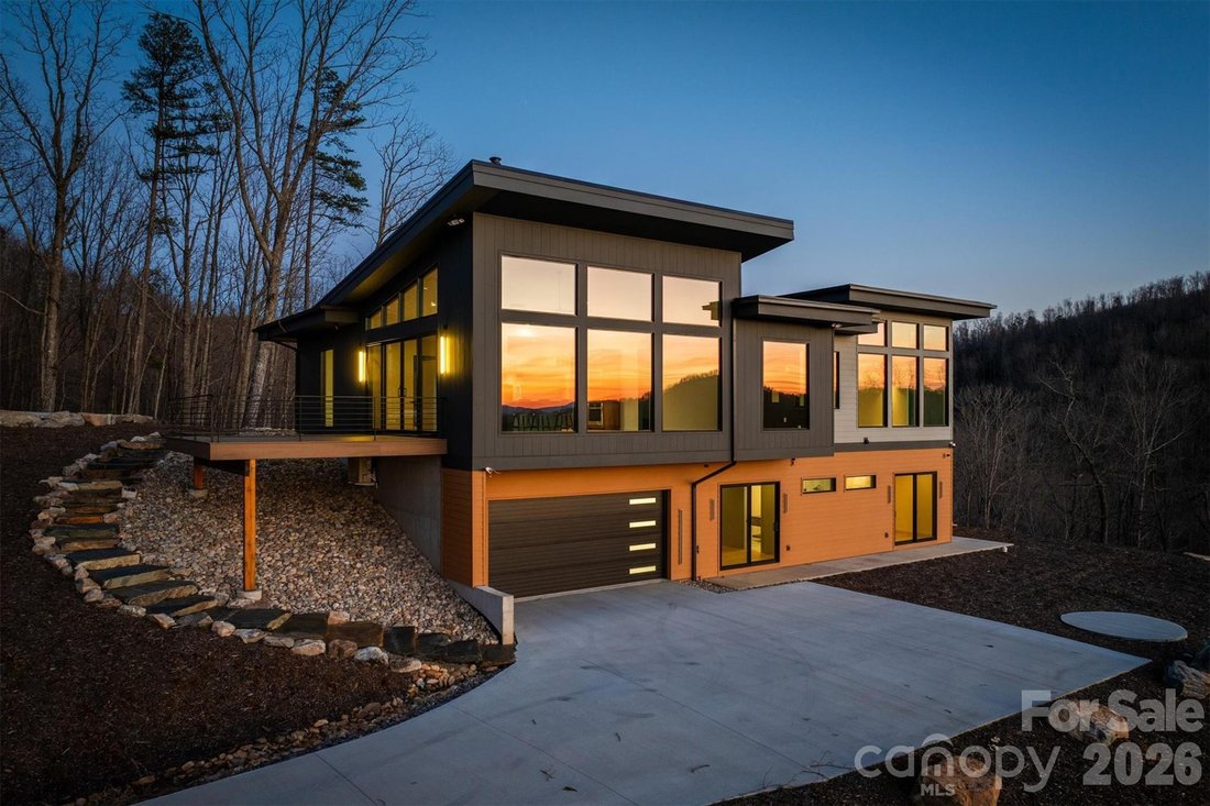 House in Nebo, North Carolina, United States 1 - 17361104