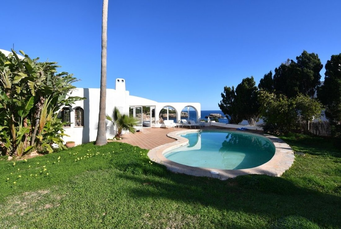 Villa in Cala d'Or, Santanyi, Balearic Islands 3 - 17205204