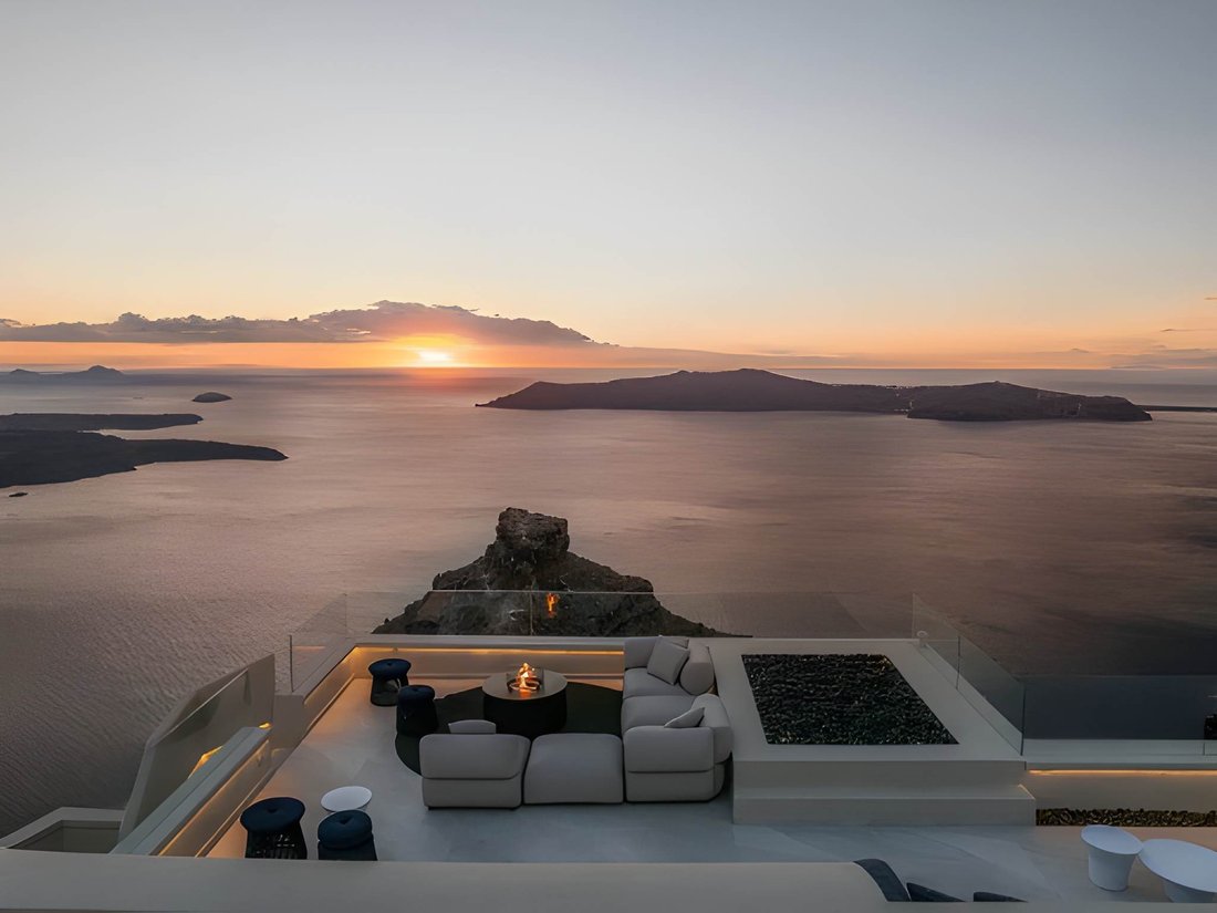 Villa in Thira, Aegean, Greece 4 - 17365939