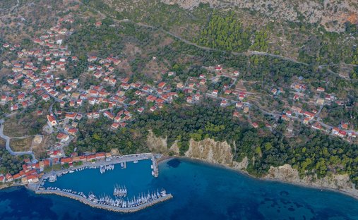 Terreno in Isole Ionie, Peloponnese, Western Greece and the Ionian, Grecia 1