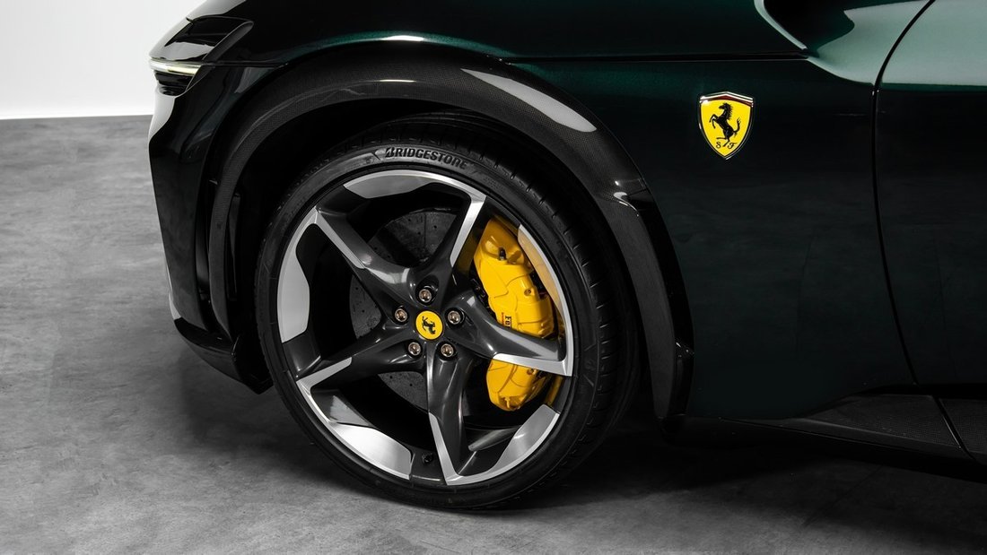 Suv in Dubai, Dubai, United Arab Emirates 4 - 17371694