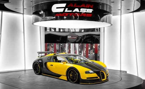 2008 Bugatti Veyron awd in Dubai, United Arab Emirates 1