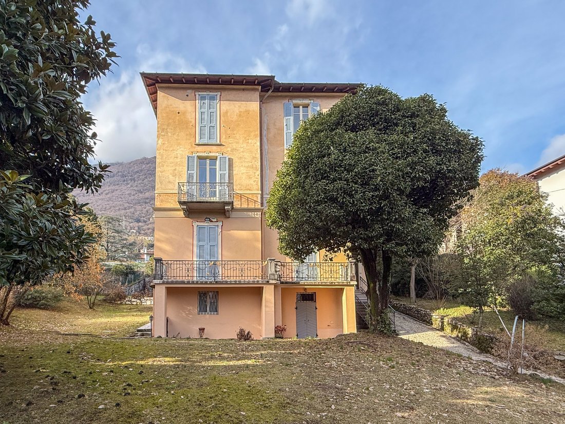 Apartment in Tremezzina, Lombardy, Italy 1 - 17372152