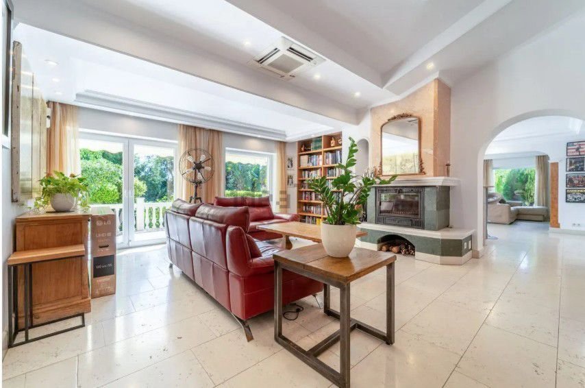 Villa in Marbella, Andalusia, Spain 4 - 17372186