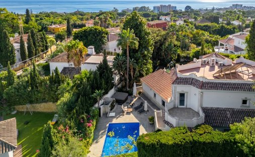 Villa in Marbella, Andalusia, Spain 1