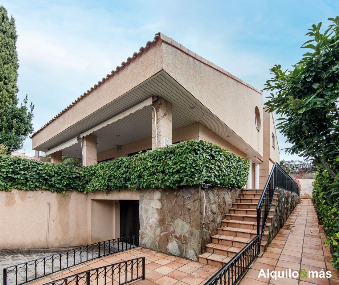 Chalet a Fuencarral-El Pardo, Madrid, Spagna 2 - 17372224