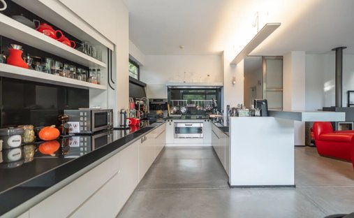 House in Uccle, Brussels, Belgium 1