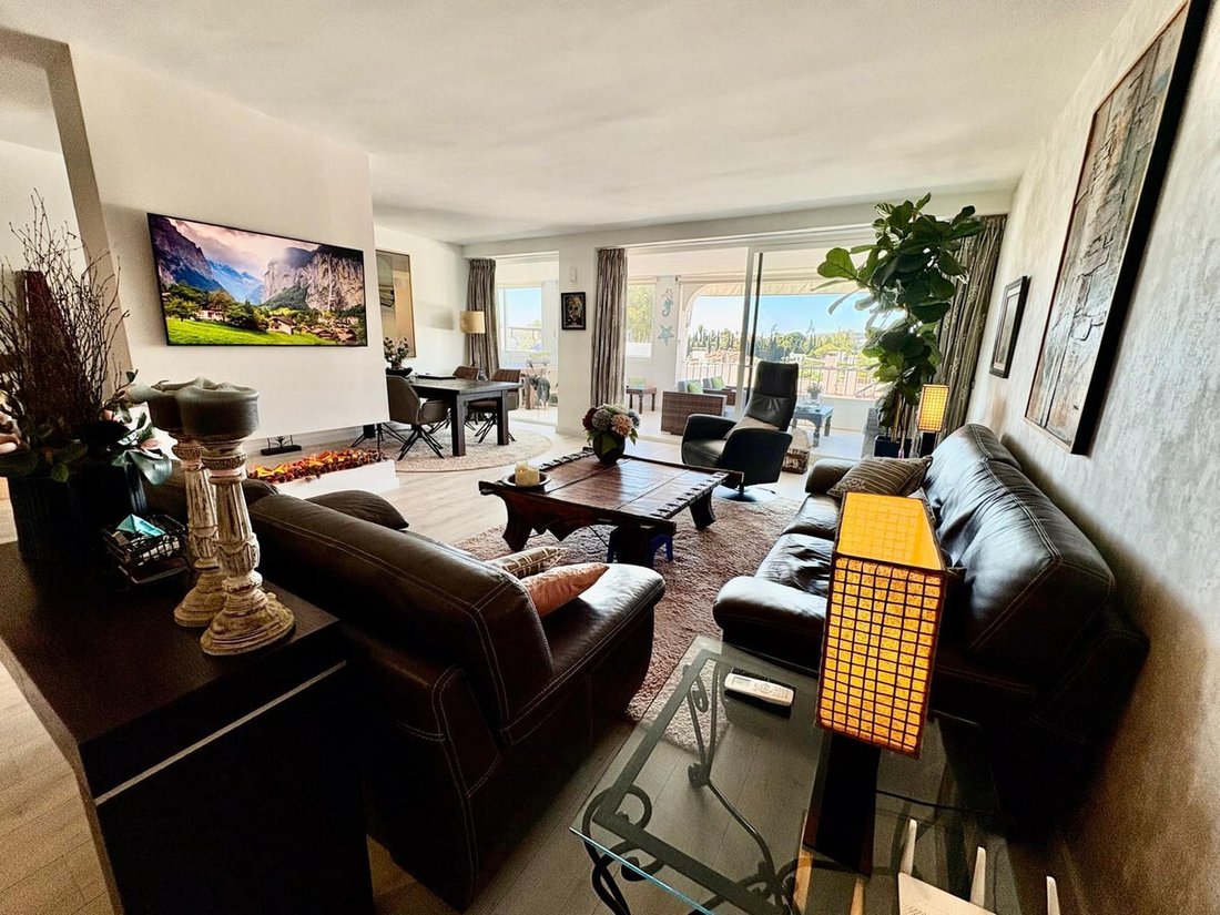 Apartment in La Quinta, Benahavis, Andalusia 3 - 17372233