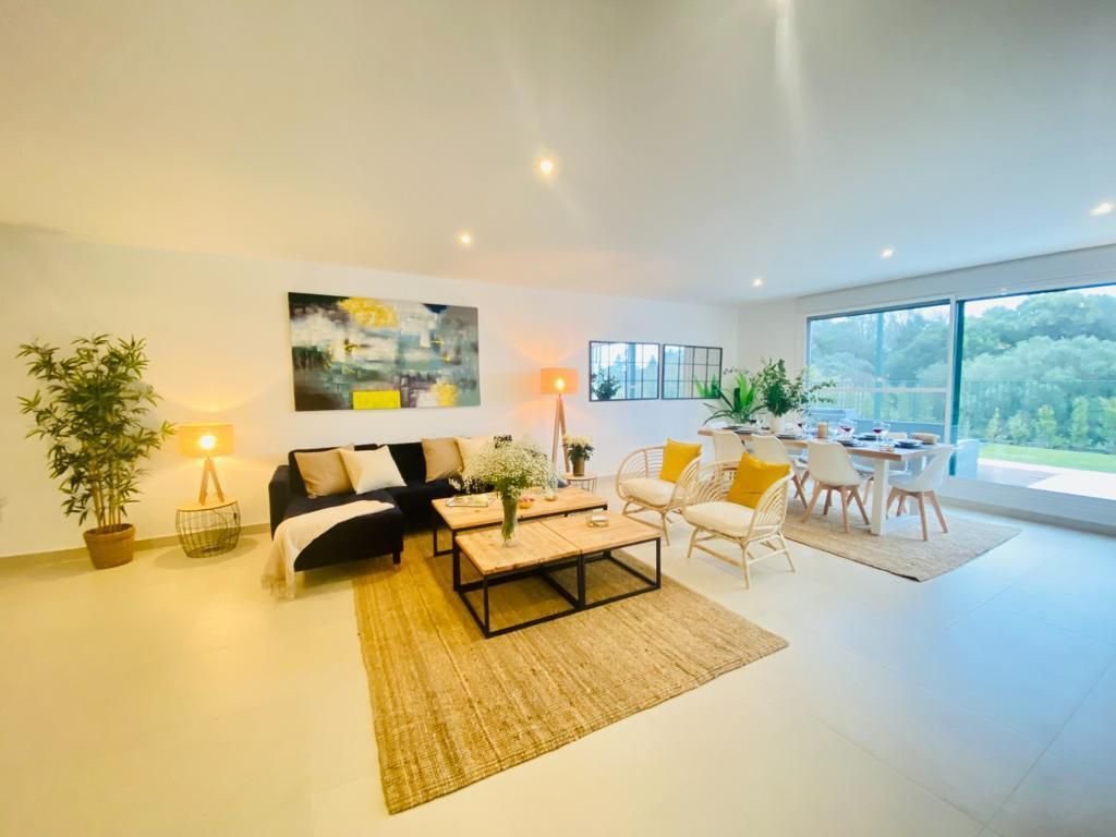 Apartment in Sotogrande, San Roque, Andalusia 2 - 17372211
