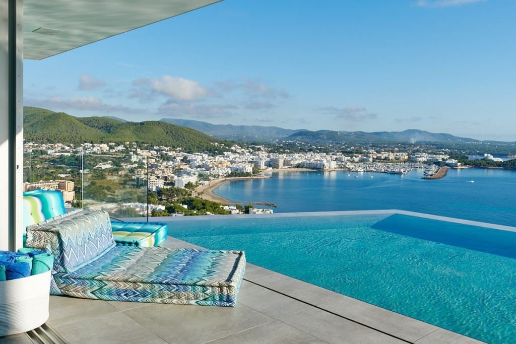 Villa in Santa Eularia des Riu, Balearic Islands, Spain 2 - 17372383