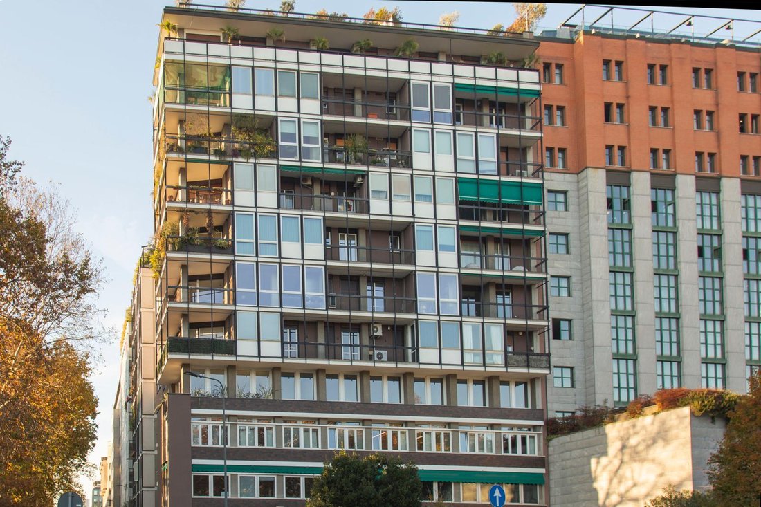 Apartment in Porta Venezia - Repubblica, Milan, Italy 2 - 17372382