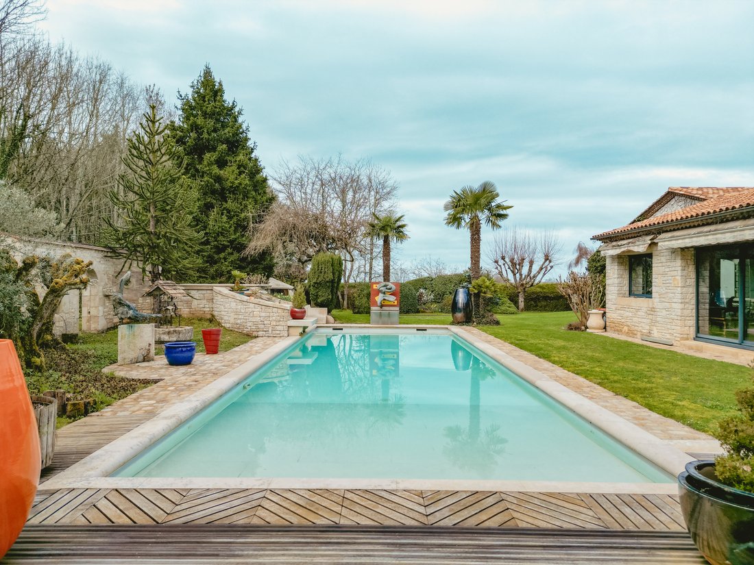 Estate in Suaux, Nouvelle-Aquitaine, France 2 - 17372342