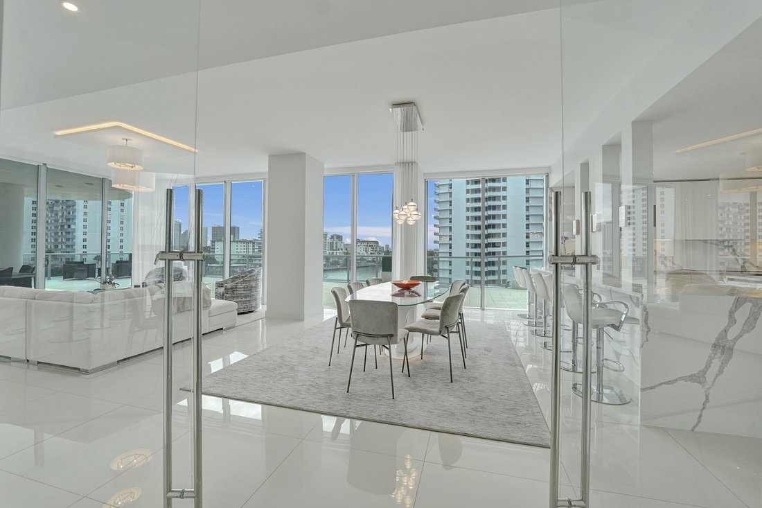 Condo in Fort Lauderdale, Florida, United States 1 - 17372454