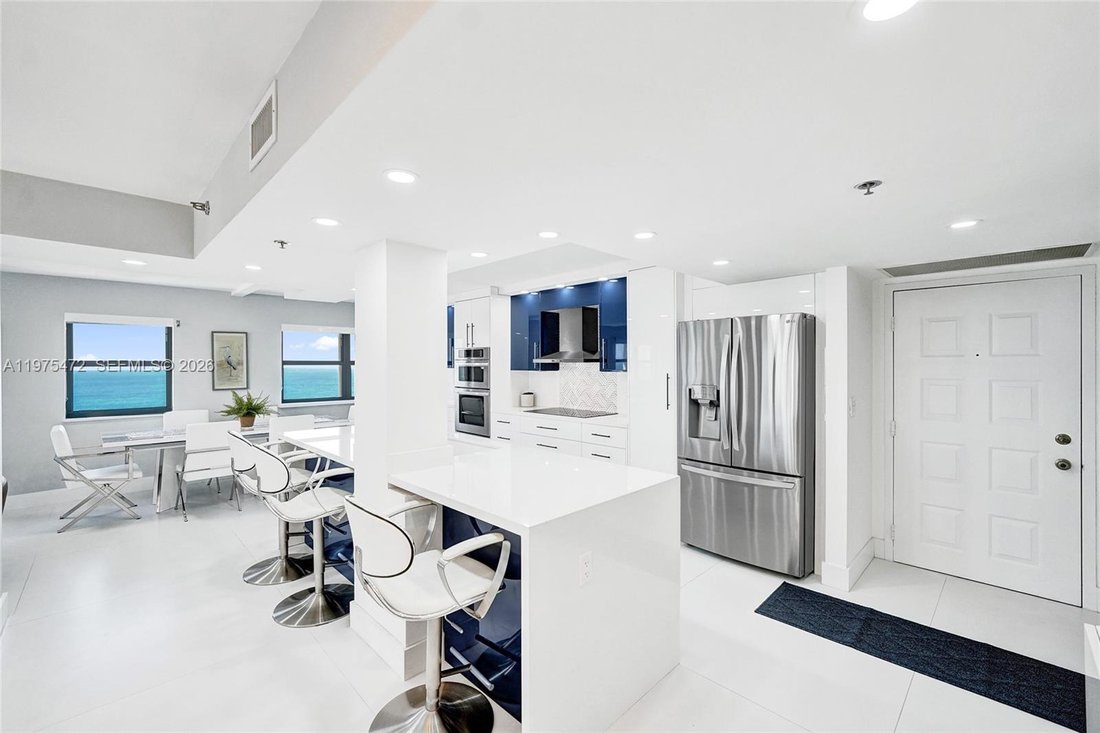 Condo in Hollywood, Florida, United States 2 - 17372710