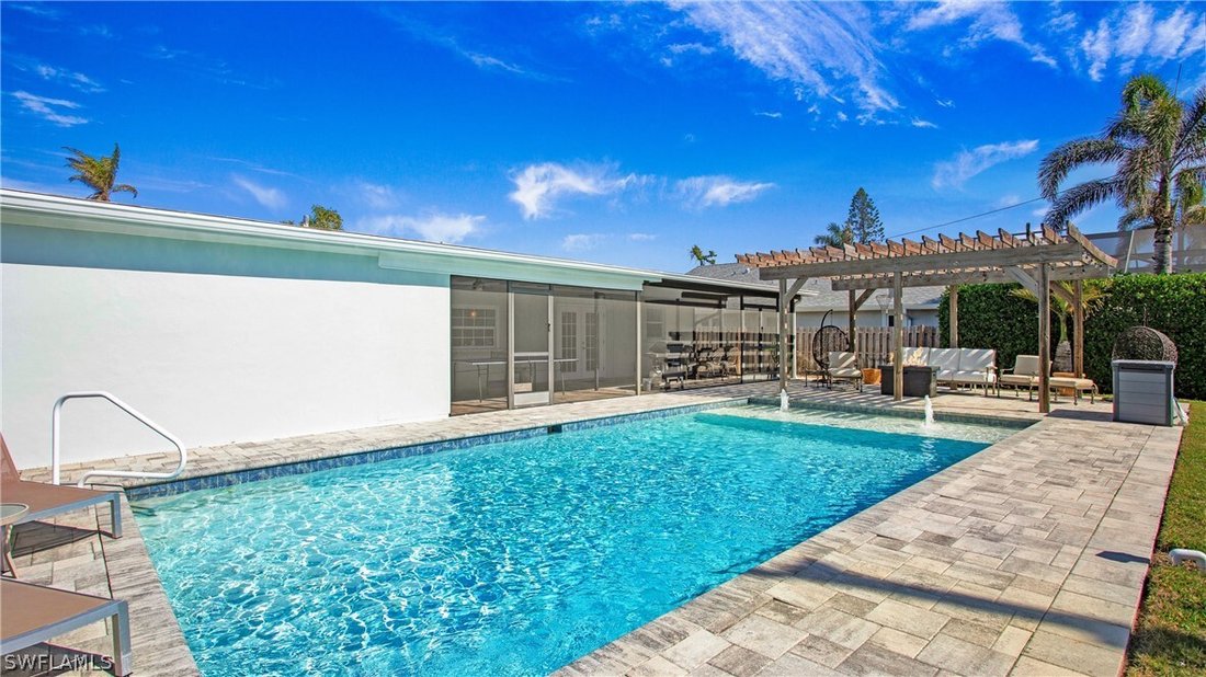 House in Naples, Florida, United States 5 - 17372827